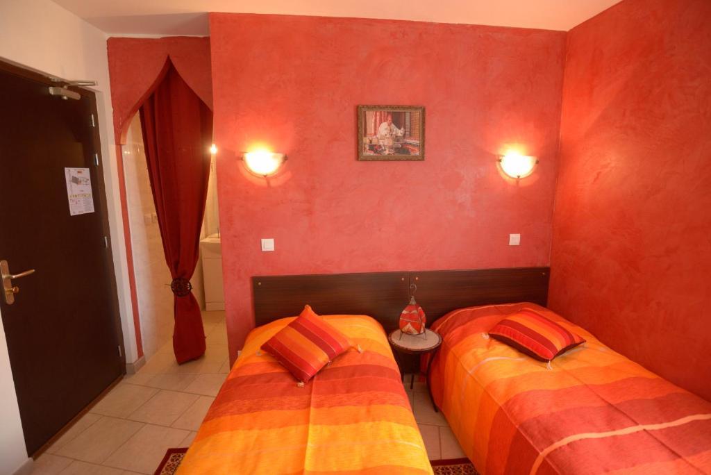 Hotel L'Acilya Roussillon  Camera foto