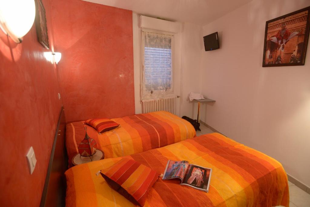 Hotel L'Acilya Roussillon  Camera foto